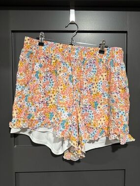 torrid Peach Floral Ruffle Hem Shorts